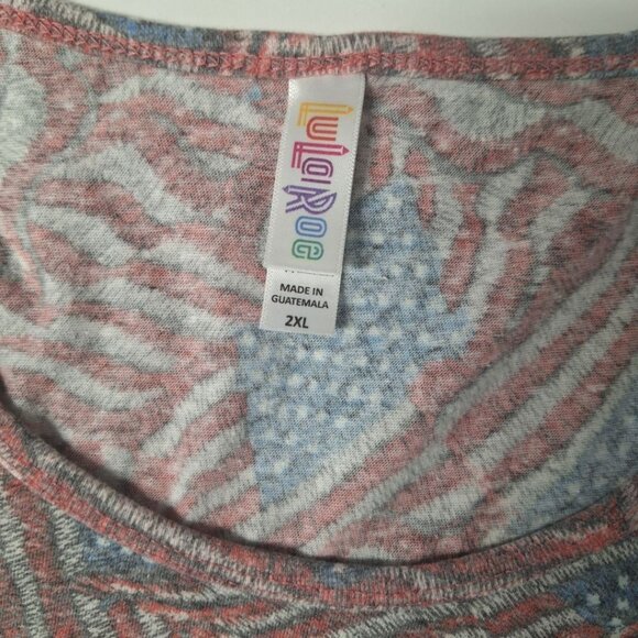 Lularoe Flag Tee Shirt Womens Plus Size 2XL Faded Style Short Sleeve - Picture 6 of 8